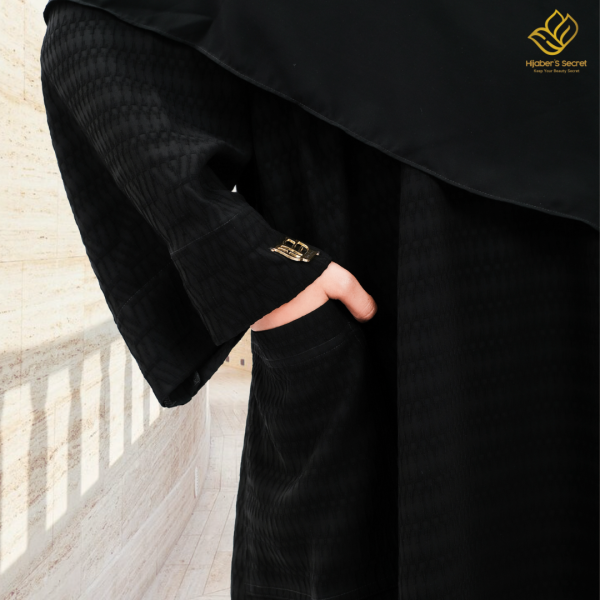 Zahira Abaya - Image 5