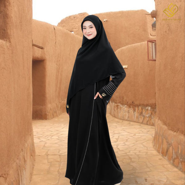 Yumna Abaya - Image 6